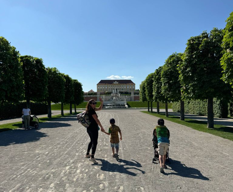 Schloss Hof gyerekkel barokk kert Savoyai kastély látogatás