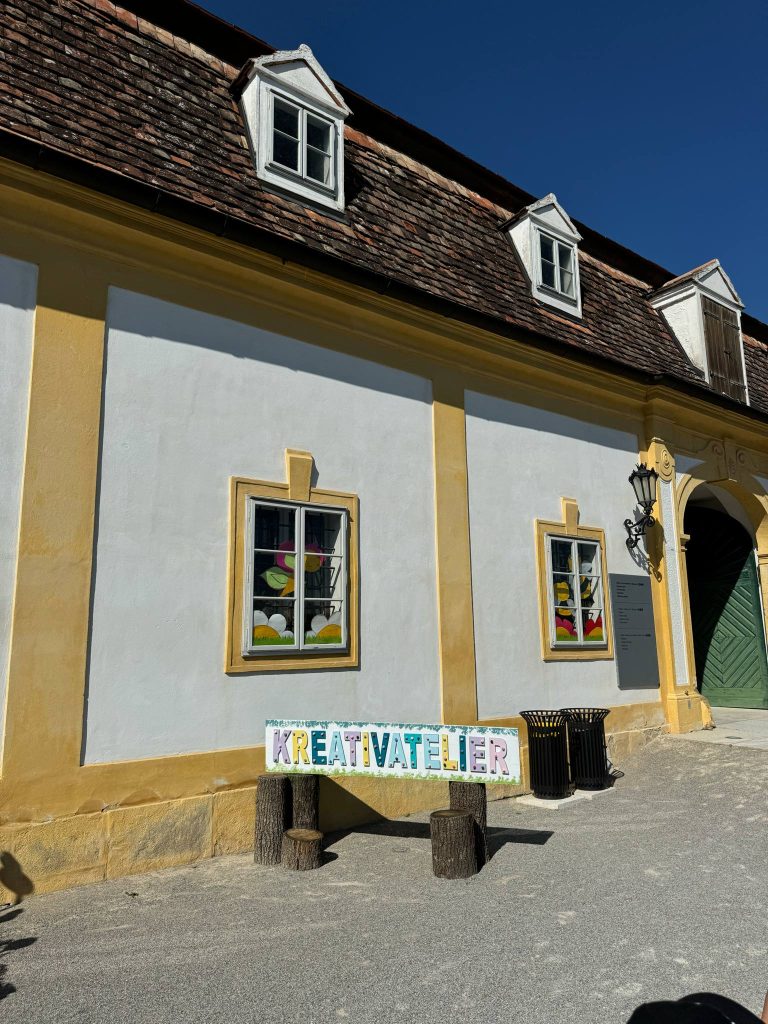 Bäckenhof kézműveskedés gyerekekkel Schloss Hof
