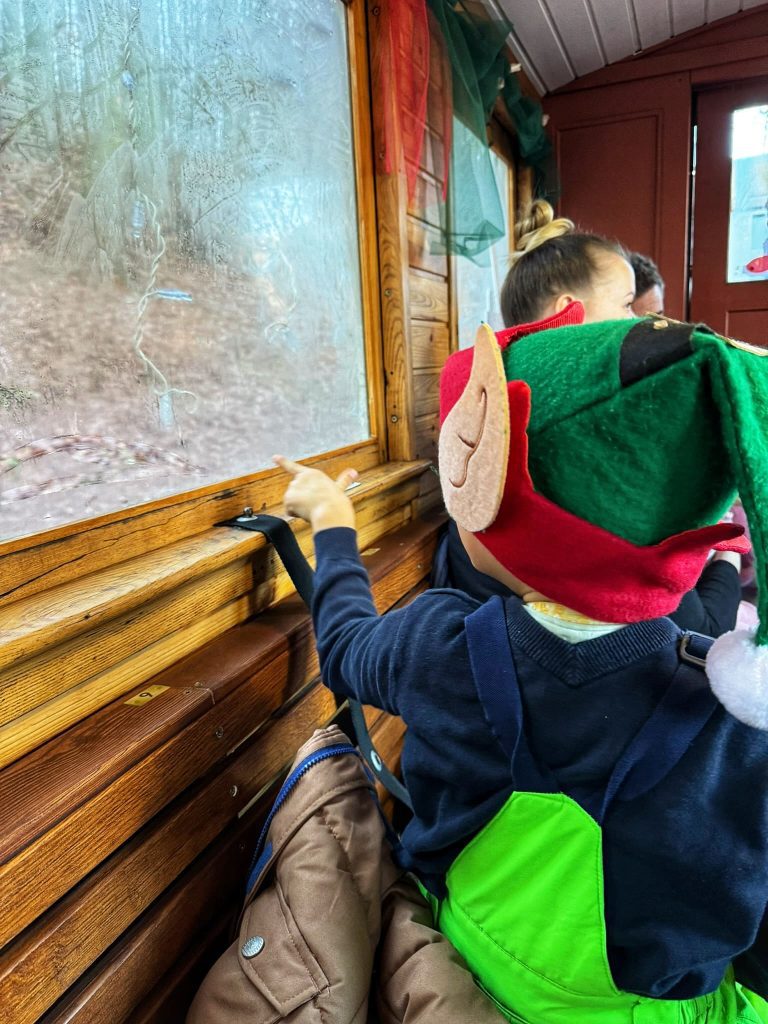 miskolc advent, adventi programok gyerekkel, Lillafüred, Mikulásvonat, Mesebirodalom