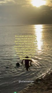 Azok az ingerek, amik a születésétől fogva érik a picit, formálni fogják a személyiségét, erősítik az agyi kapcsolatokat, amik még nem fejlődtek ki teljesen. A korai ingerek hatással lehetnek később a tanulási és nyelvi készségekre, a magatartásra, és a világról alkotott képére is.

Kevés olyan dolog van, mint az utazás, ami ennyire komplex és különleges ingereknek tenné ki a babát. Hiszen olyankor minden más, új illatok, ízek, érintések, hangok, programok, tapasztalatok hatása alá van kitéve a fejlődő idegrendszere.

Valójában tehát az első években kéne igazán jönni-menni vele, hiszen ekkor épülnek be a legjobban és ekkor tud a legintenzívebb tempóban fejlődni a pici 👶♥️🌎🌴

Te mit gondolsz erről?

Ha egyet értesz, kövesd az @utazoanya oldalt.

#utazoanya #utazásbabával #utazikacsalád #gyerekkelvagyok #utazzgyerekkel #utazzbabával