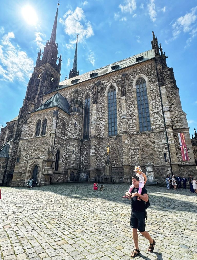 Brünn Brno látnivalók gyerekkel Szent Péter-Pál katedrális hova utazzunk gyerekkel