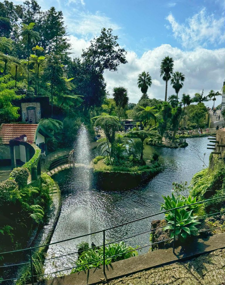 Monte Palace tropical garden Madeira Funchal látnivalók gyerekkel hordozás