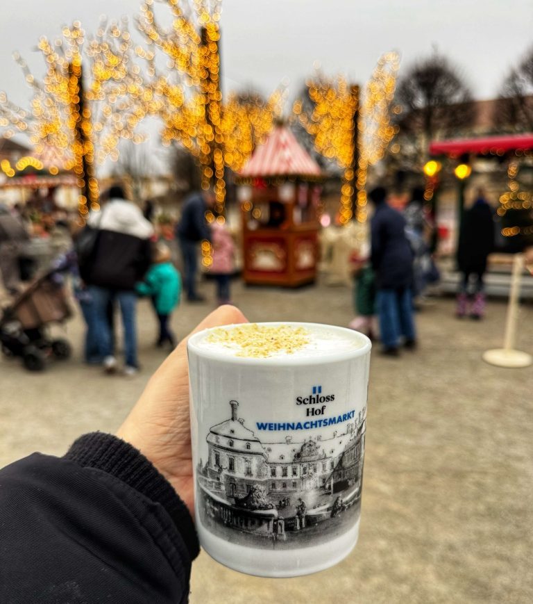 schloss hof karácsonyi vásár gasztro forralt bor ausztria