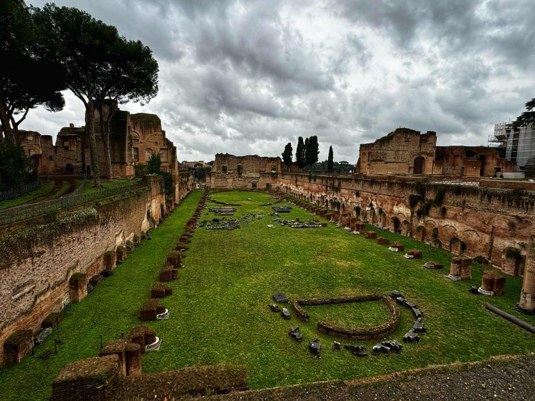 Palatinus-domb Róma forum romanum colosseum programok gyerekkel