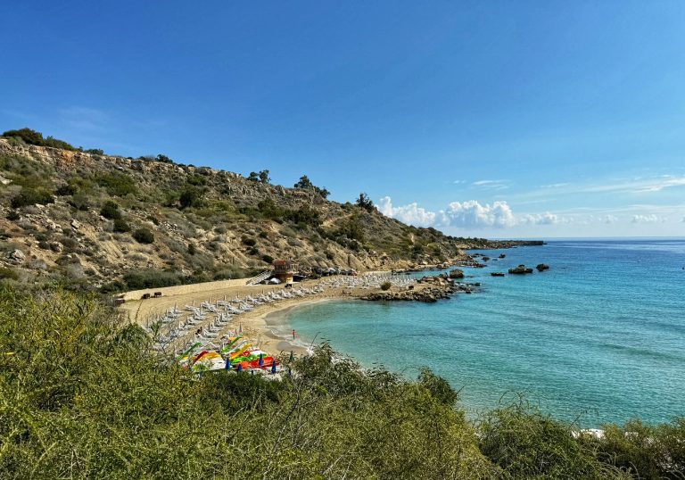 Konnos beach tengerparti nyaralás Ciprus utazás gyerekkel