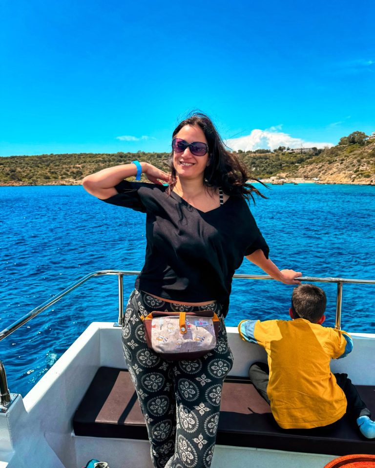 Ciprus utazás hajókirándulás családi program utazoanya