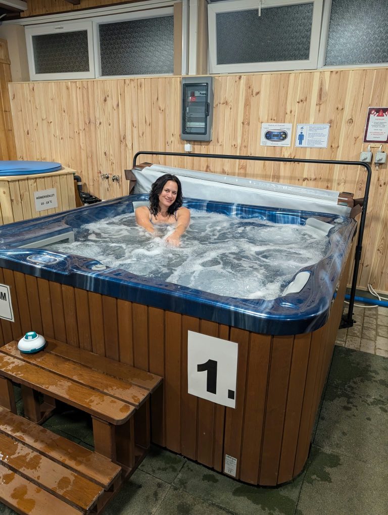gyerekbarát szállás miskolc jakuzzi